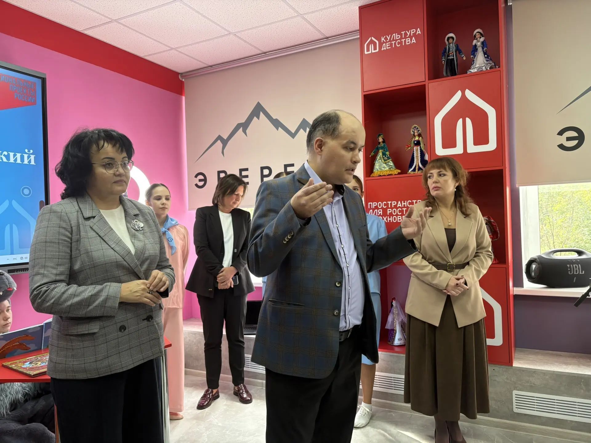 Җәлилдә балалар үзәге үз ишекләрен ачты