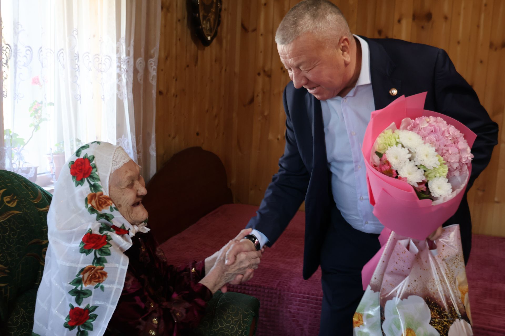 Сарманның ак әбисе Вәсилә Юнысовага 104 яшь тулды