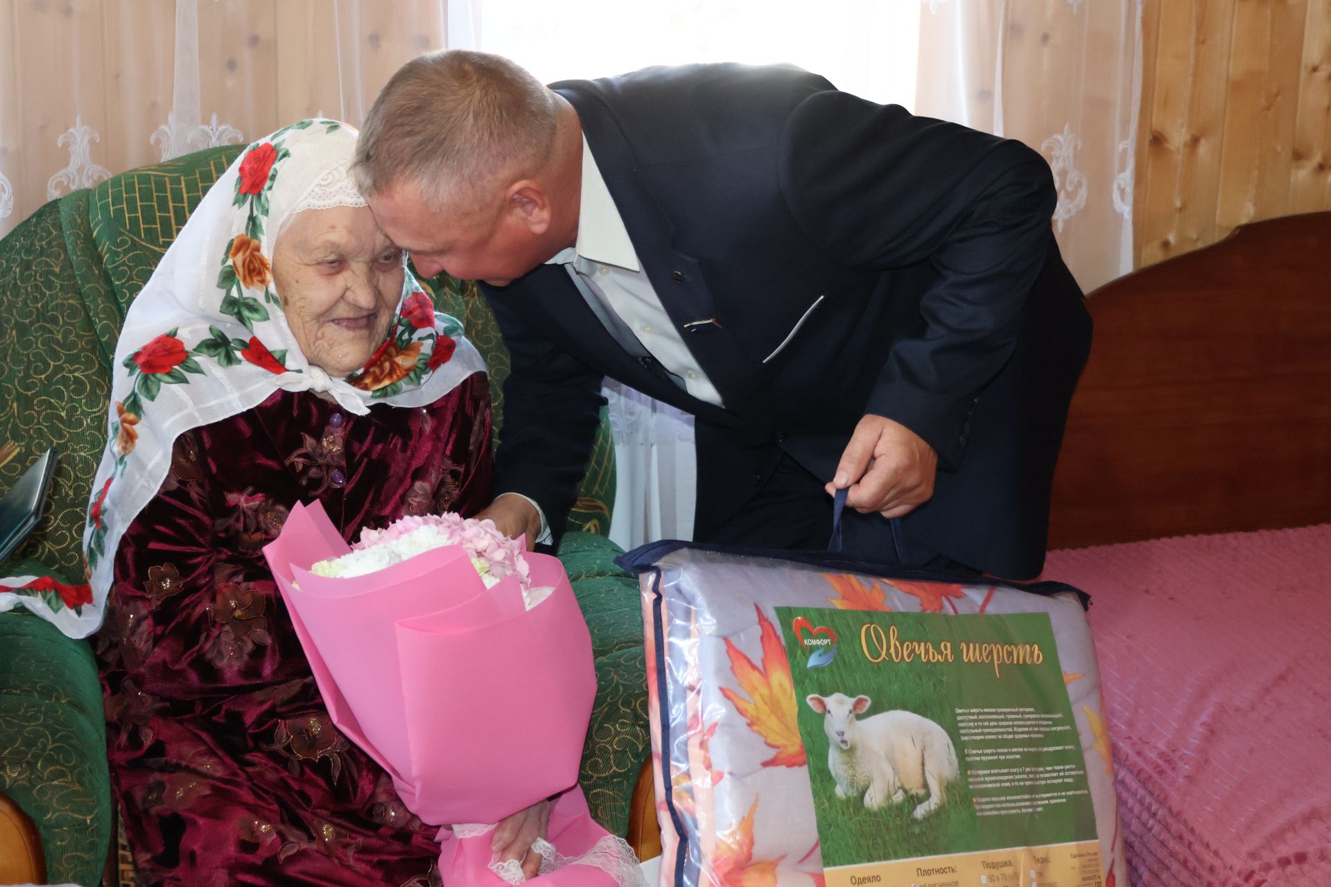 Сарманның ак әбисе Вәсилә Юнысовага 104 яшь тулды