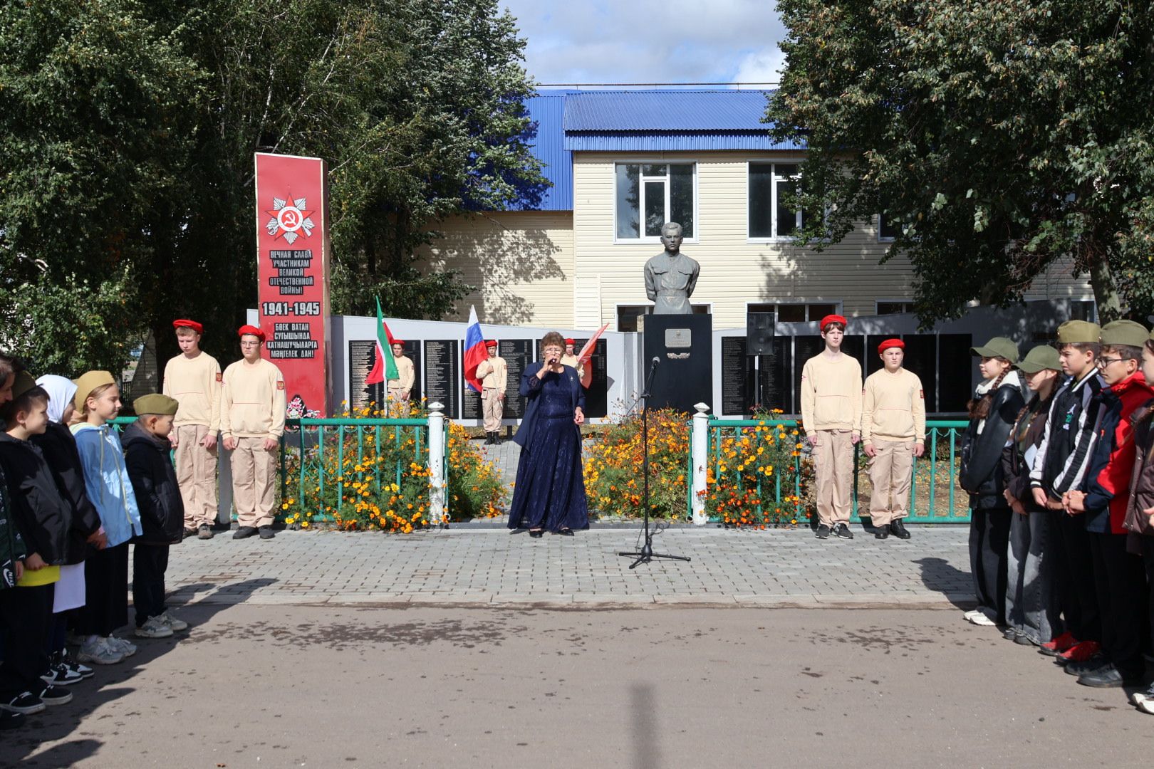 В Сармановском районе прошел митинг памяти Зинната Хасанова