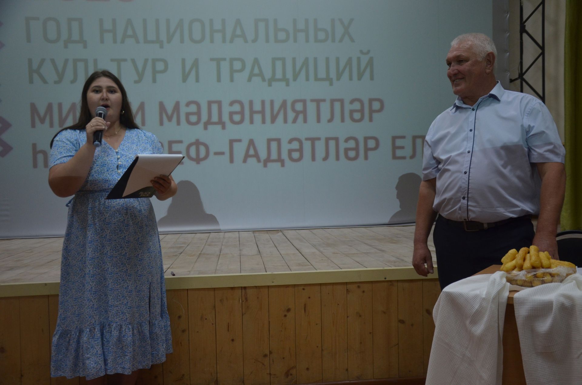 В Сарманово прошел творческий вечер местного поэта Раиса Калимуллина