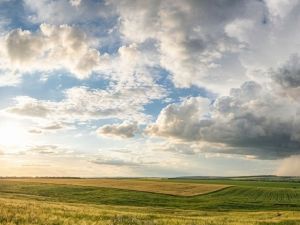 12 августта Татарстанда яшен һәм +26 градус җылы булачак
