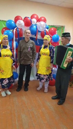 Карашайда сайлау участогында туган көннәрне дә бәйрәм иттеләр