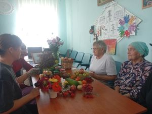Жителям Яхшы-Карана рассказали о целебной силе даров природы
