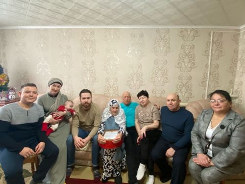 Шәмсениса апага 90 яшь тулды