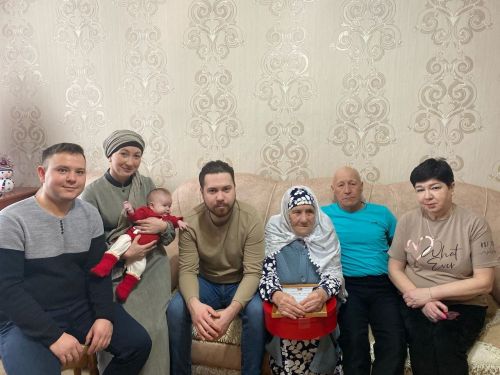 Шәмсениса апага 90 яшь тулды