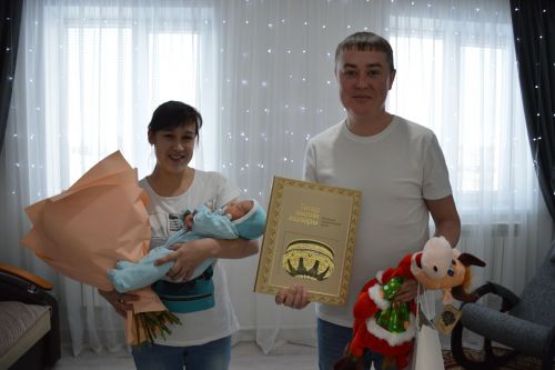 Данисны район башлыгы тәбрикләде