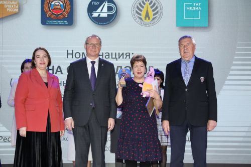 Сарман мәгълүмат-мөхәррият үзәге хезмәткәрләре республикада җиңделәр