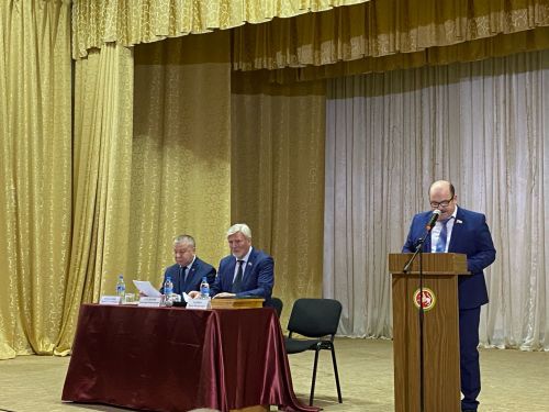 Александровка авыл җирлегендә гармун ясаучылар да, алка-төймә бизәүчеләр дә яши