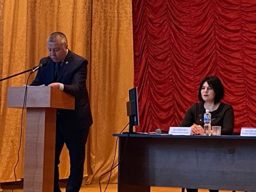 Рангазарда сораулар да бирде, күпләп рәхмәтен дә әйтте халык