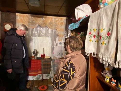 Рангазарда сораулар да бирде, күпләп рәхмәтен дә әйтте халык