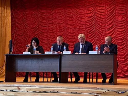 Рангазарда сораулар да бирде, күпләп рәхмәтен дә әйтте халык