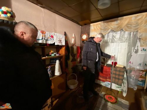 Рангазарда сораулар да бирде, күпләп рәхмәтен дә әйтте халык