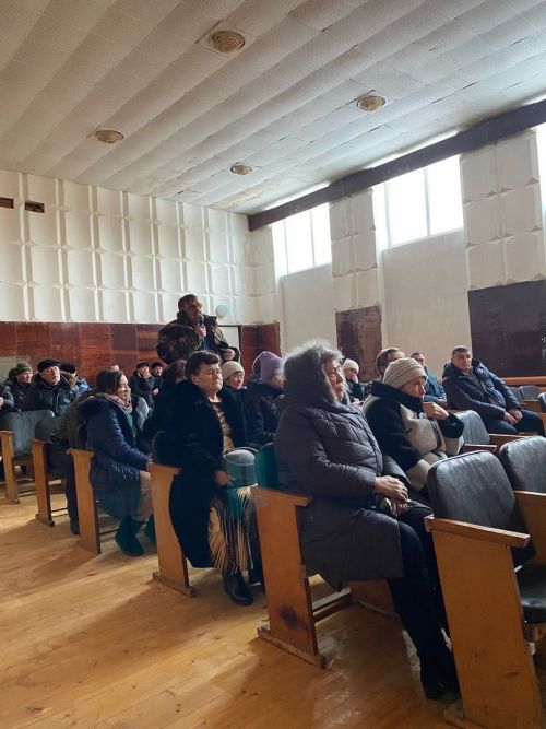 Рангазарда сораулар да бирде, күпләп рәхмәтен дә әйтте халык