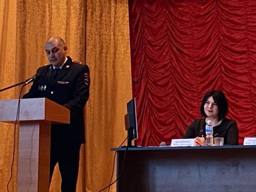 Рангазарда сораулар да бирде, күпләп рәхмәтен дә әйтте халык