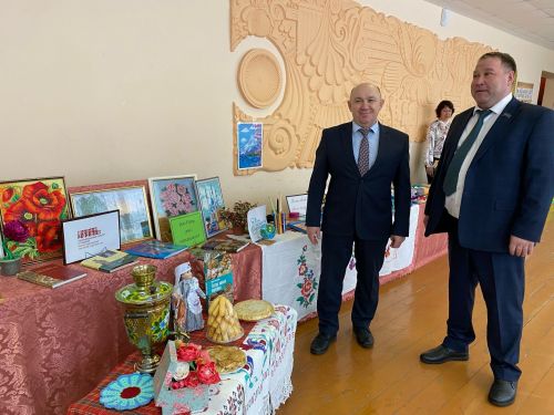 Иске Кәшердә Комсомол урамына асфальт сорадылар