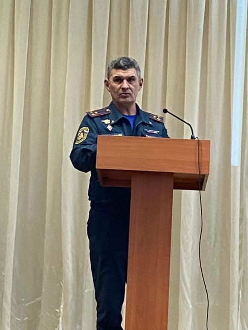 Иске Кәшердә Комсомол урамына асфальт сорадылар