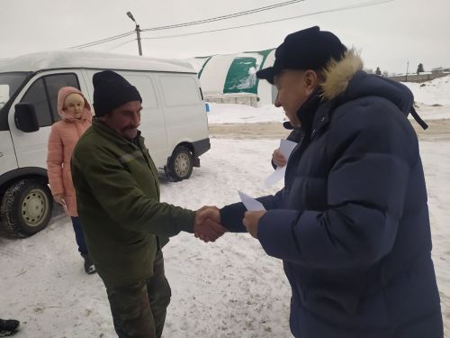 Передовые животноводы района получили награды