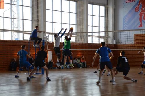 Әлмәт авыл җирлегендә иң оста волейболчылар яши