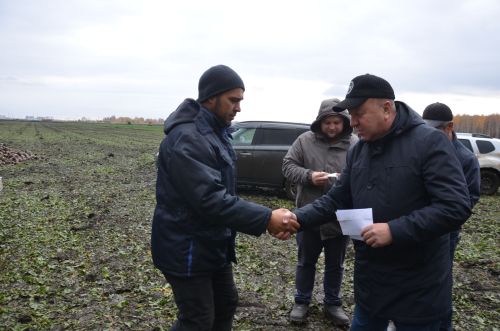 В районе завершилась уборка сахарной свеклы