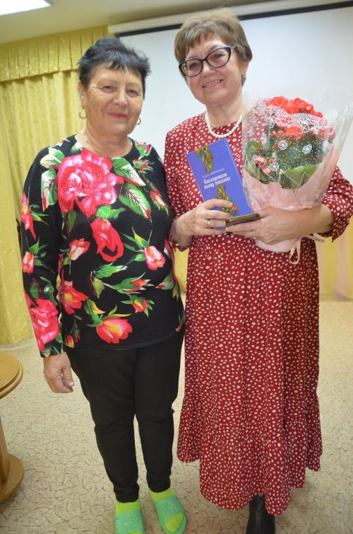 “Шәфкать”тә шагыйрә Сәкинә Хәйруллина белән очрашу узды