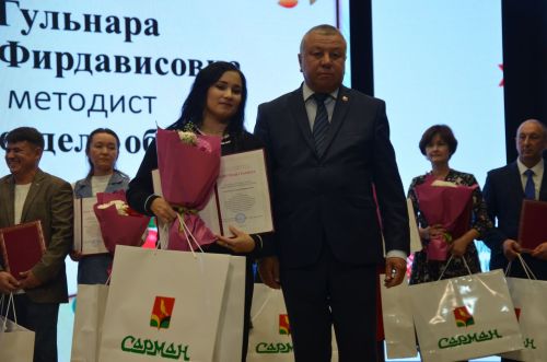 Районда Укытучы көнен бәйрәм иттеләр. ФОТОРЕПОРТАЖ