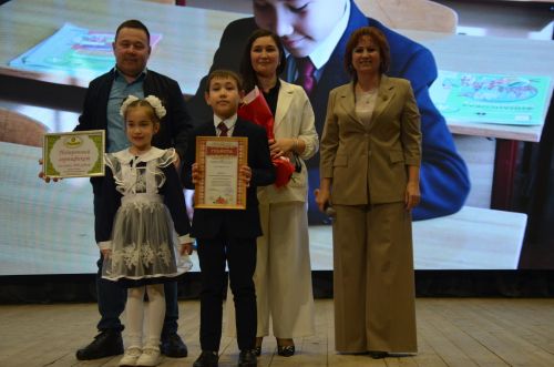 Районда Укытучы көнен бәйрәм иттеләр. ФОТОРЕПОРТАЖ