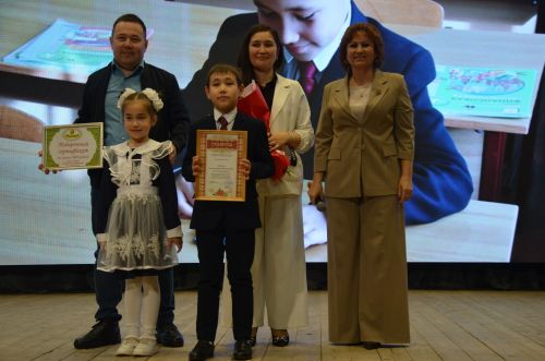 Районда Укытучы көнен бәйрәм иттеләр. ФОТОРЕПОРТАЖ