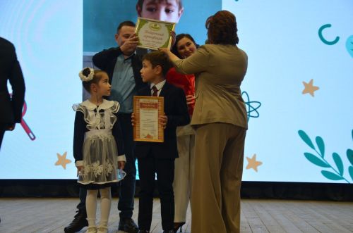 Районда Укытучы көнен бәйрәм иттеләр. ФОТОРЕПОРТАЖ