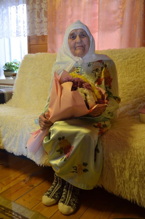Әминә апа авыр елларга бирешмәгән