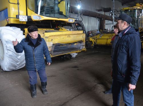 В районе провели проверку АПК по постановке техники на зимнее хранение и подготовке к ремонту