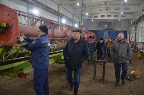 В районе провели проверку АПК по постановке техники на зимнее хранение и подготовке к ремонту