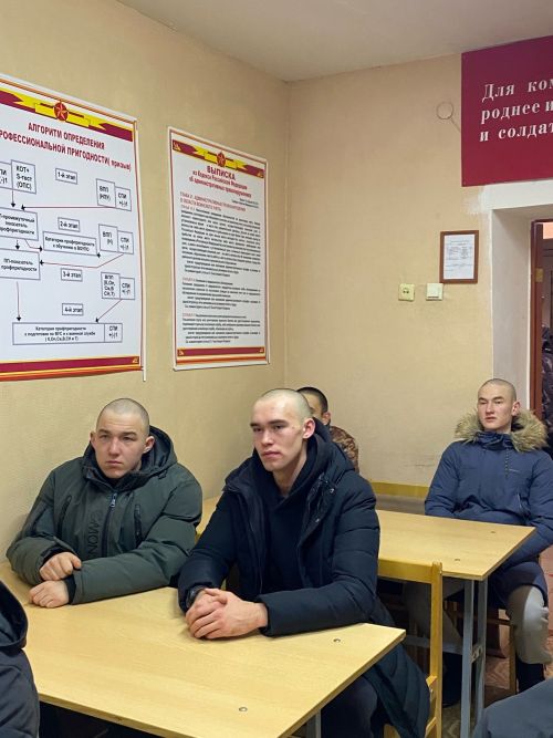Илназыбызны хәрби хезмәткә озаттык