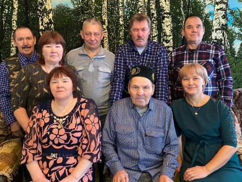 Габделхәй абый ил-көннәрнең имин булуын теләде