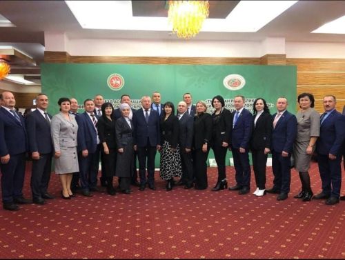 Район җитәкчеләре Казанда съездда катнашалар