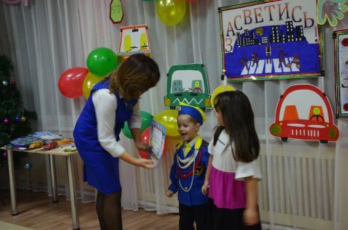 «Лилия» балалар бакчасында «Күренеп тор»ырга өйрәтәләр
