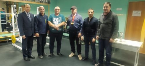 В Сарманово наградили мастеров пауэрлифтинга