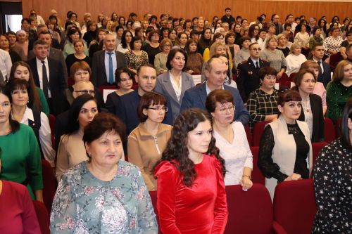 Районда Укытучы һәм остаз елына йомгак ясадылар