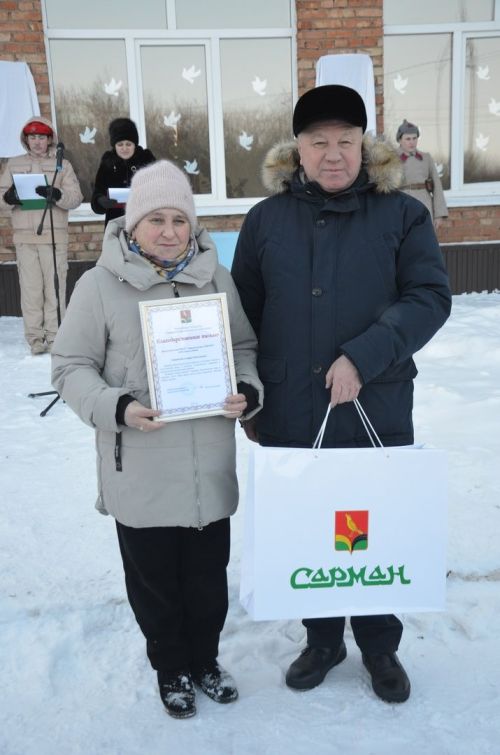 Александровка мәктәбендә Советлар Союзы Герое Александр Казаковка мемориаль такта урнаштыру тантанасы узды