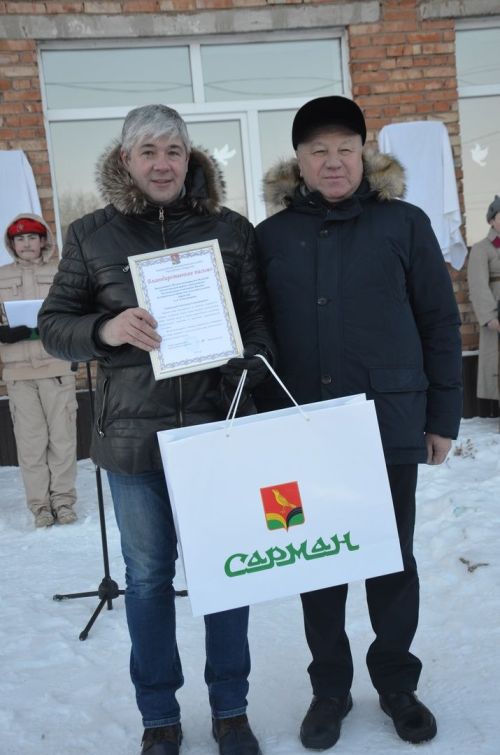 Александровка мәктәбендә Советлар Союзы Герое Александр Казаковка мемориаль такта урнаштыру тантанасы узды