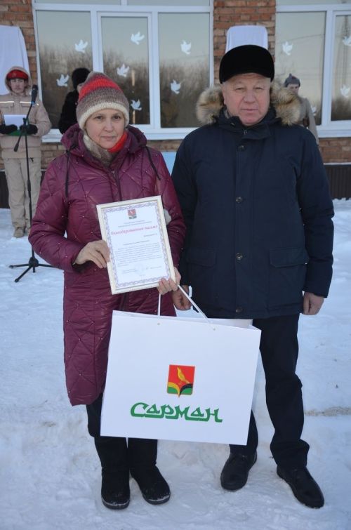 Александровка мәктәбендә Советлар Союзы Герое Александр Казаковка мемориаль такта урнаштыру тантанасы узды