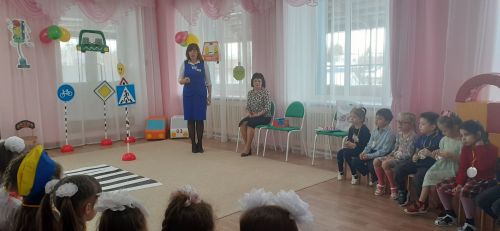 “Лилия”дә юл йөрү кагыйдәләрен беләләр