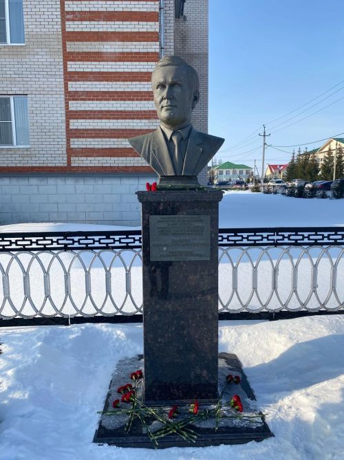 Сарманда бүген “Илһам чишмәсе” төбәкара җыр бәйгесенең Гала-концерты уза