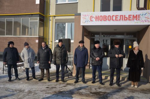 Сарманда күпфатирлы йорт эксплуатациягә тапшырылды