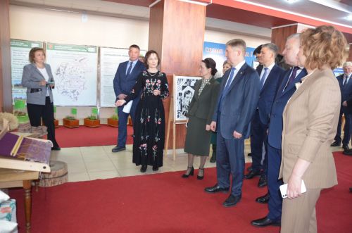Район Советы сессиясендә республика кунаклары катнаштылар