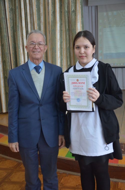 Җәлилдә Соббух Рәфыйков белән Гөлшат Зәйнәшеваны искә алдылар