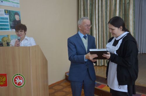 Җәлилдә Соббух Рәфыйков белән Гөлшат Зәйнәшеваны искә алдылар