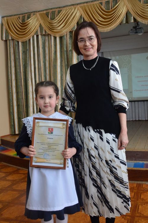 Җәлилдә Соббух Рәфыйков белән Гөлшат Зәйнәшеваны искә алдылар