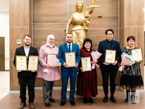Хезмәттәшебез республика конкурсында җиңү яулады