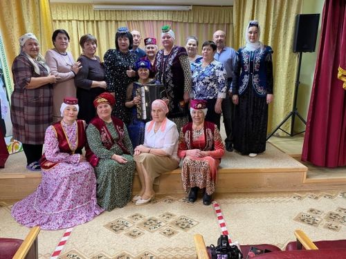 «Ак калфак»лылар милли хәзинәбезне халыкка күрсәтәләр